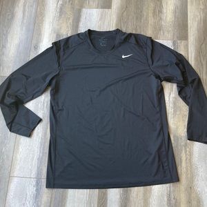 Dry Fit fitted Nike long sleeve XL